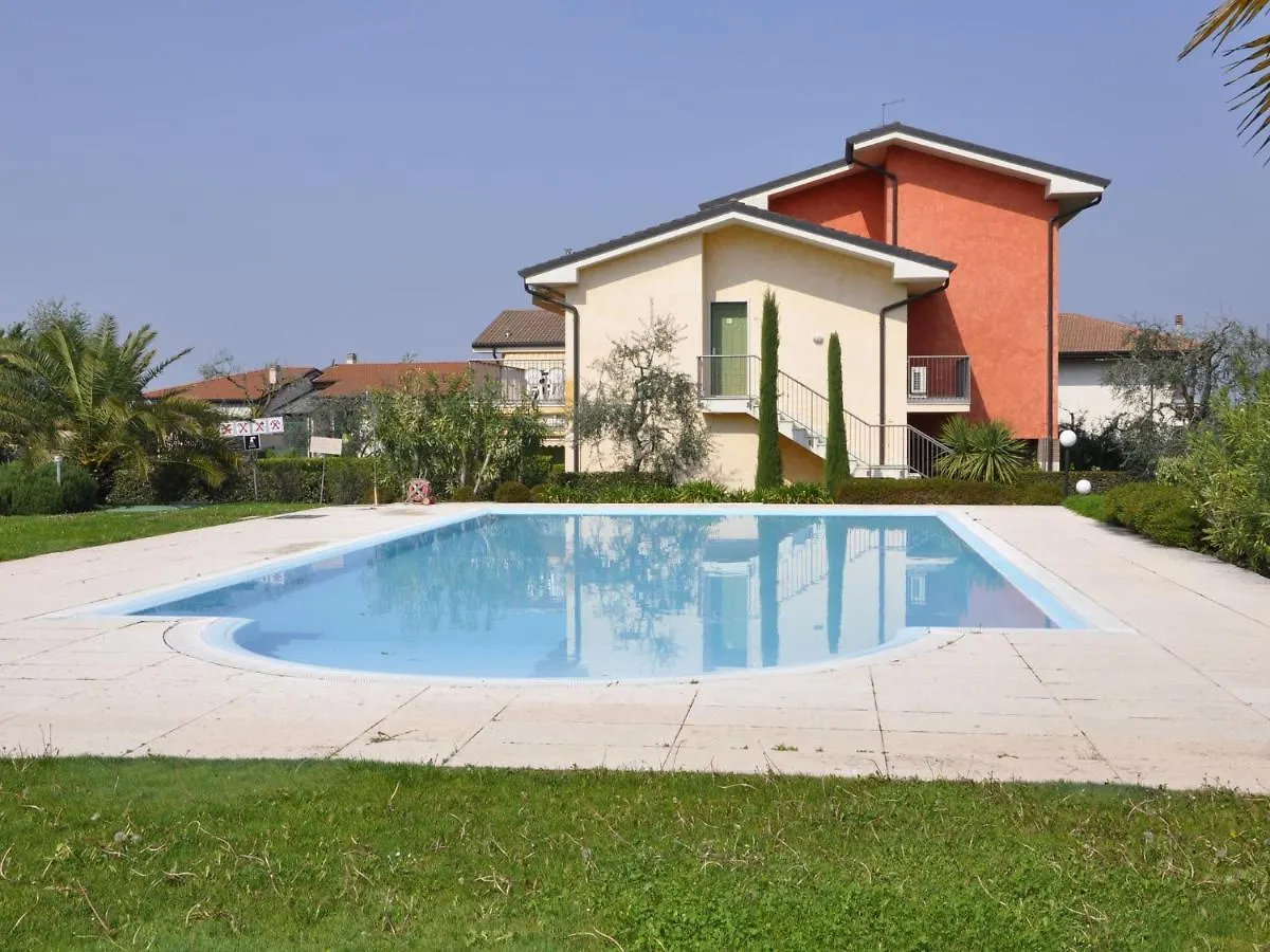 Holiday Home With Nicely Decorated Interior Near Lake Garda Lazise