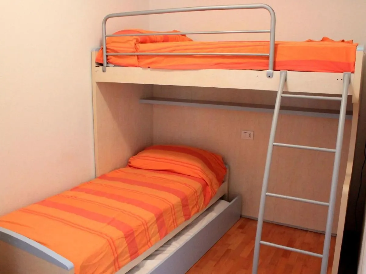 Holiday Home With Nicely Decorated Interior Near Lake Garda Lazise