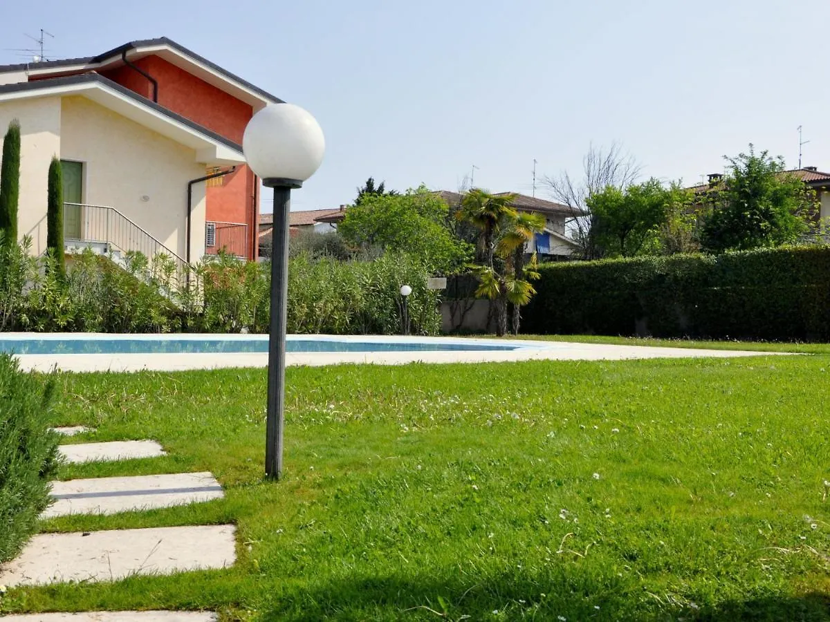 Holiday Home With Nicely Decorated Interior Near Lake Garda Lazise