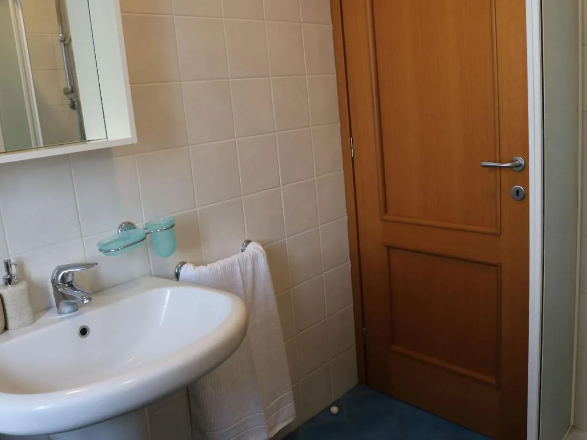 Holiday Home With Nicely Decorated Interior Near Lake Garda Lazise Italy