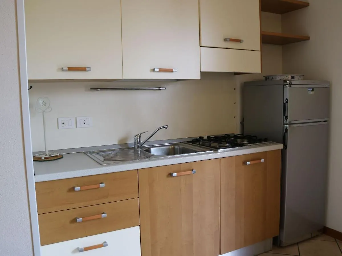 Holiday Home With Nicely Decorated Interior Near Lake Garda Lazise