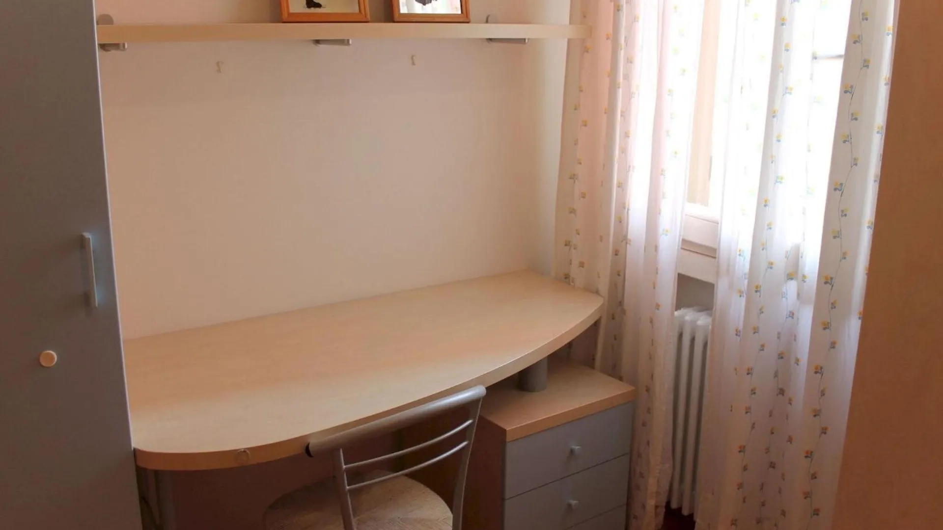 Holiday Home With Nicely Decorated Interior Near Lake Garda Lazise