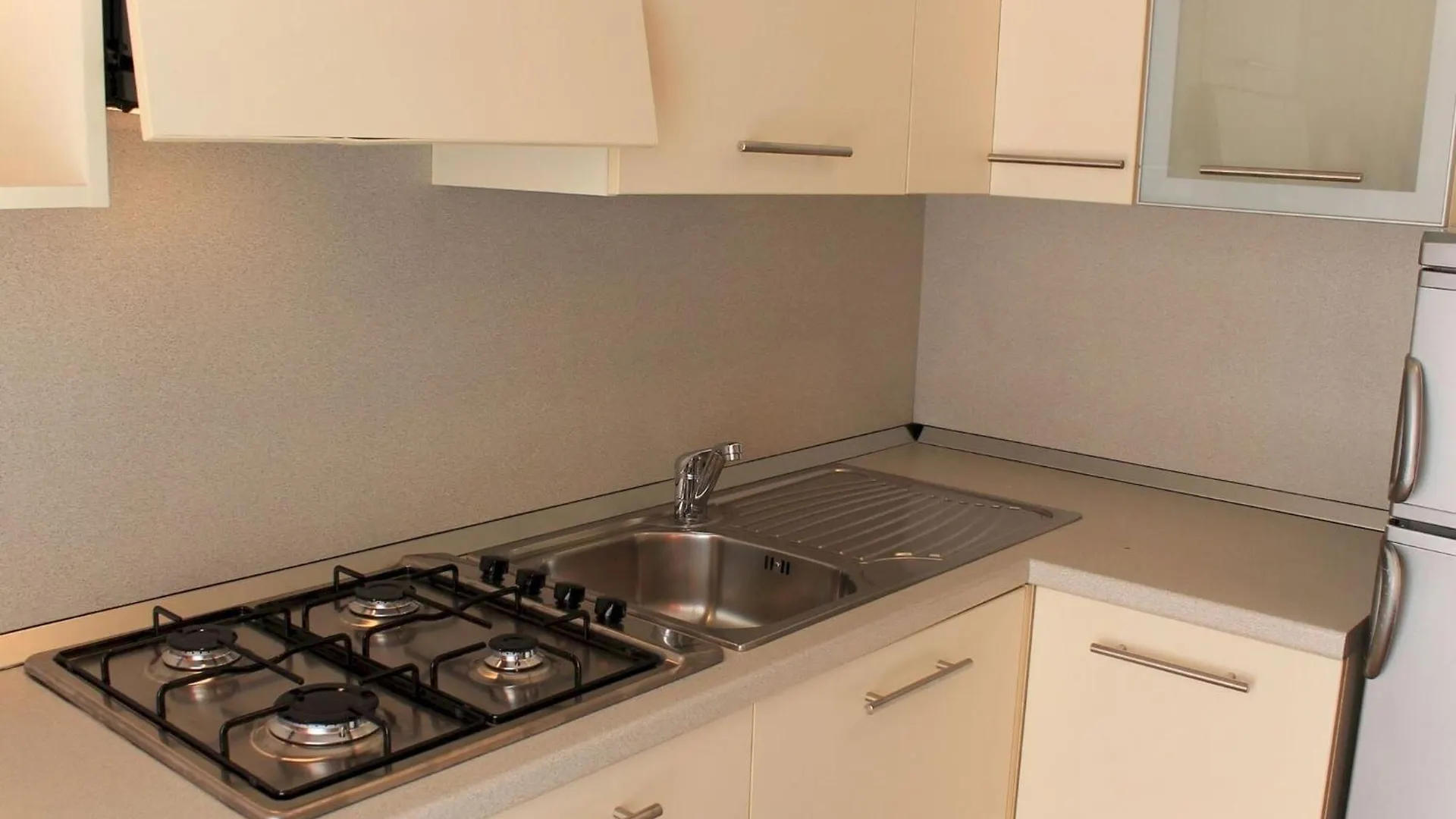 Holiday Home With Nicely Decorated Interior Near Lake Garda Lazise